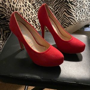 6” heels